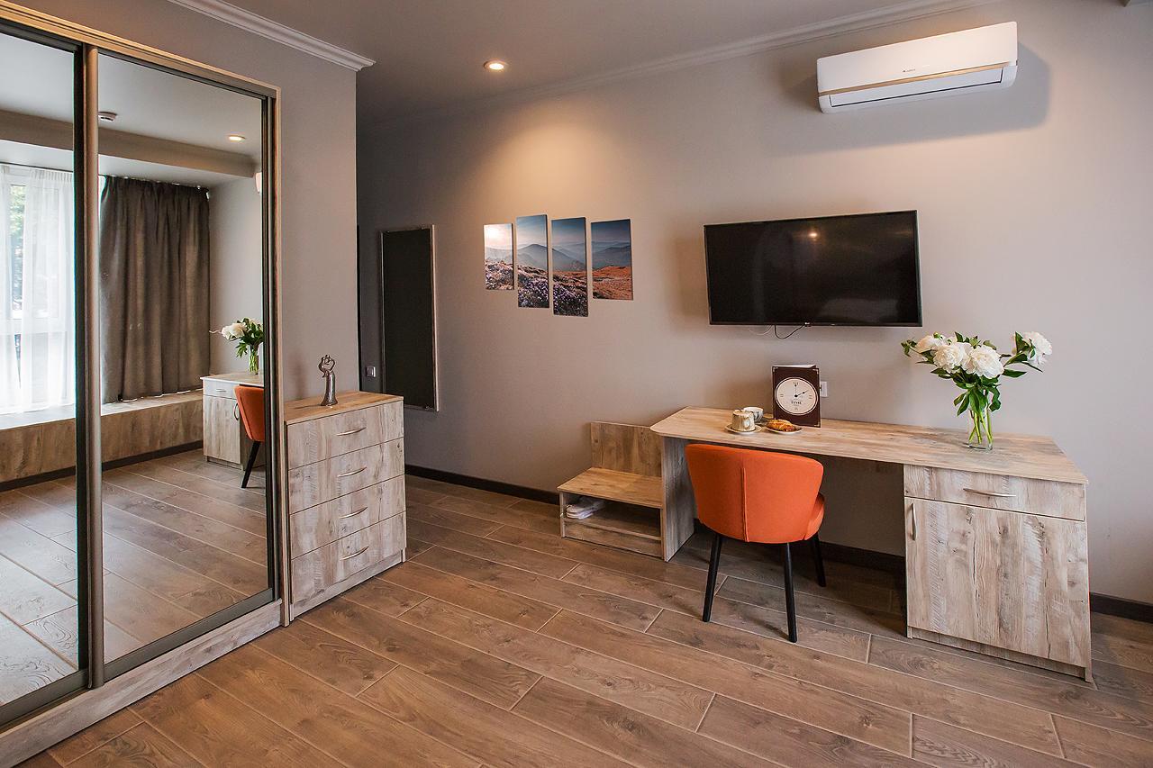 קייב Time Hotel מראה חיצוני תמונה